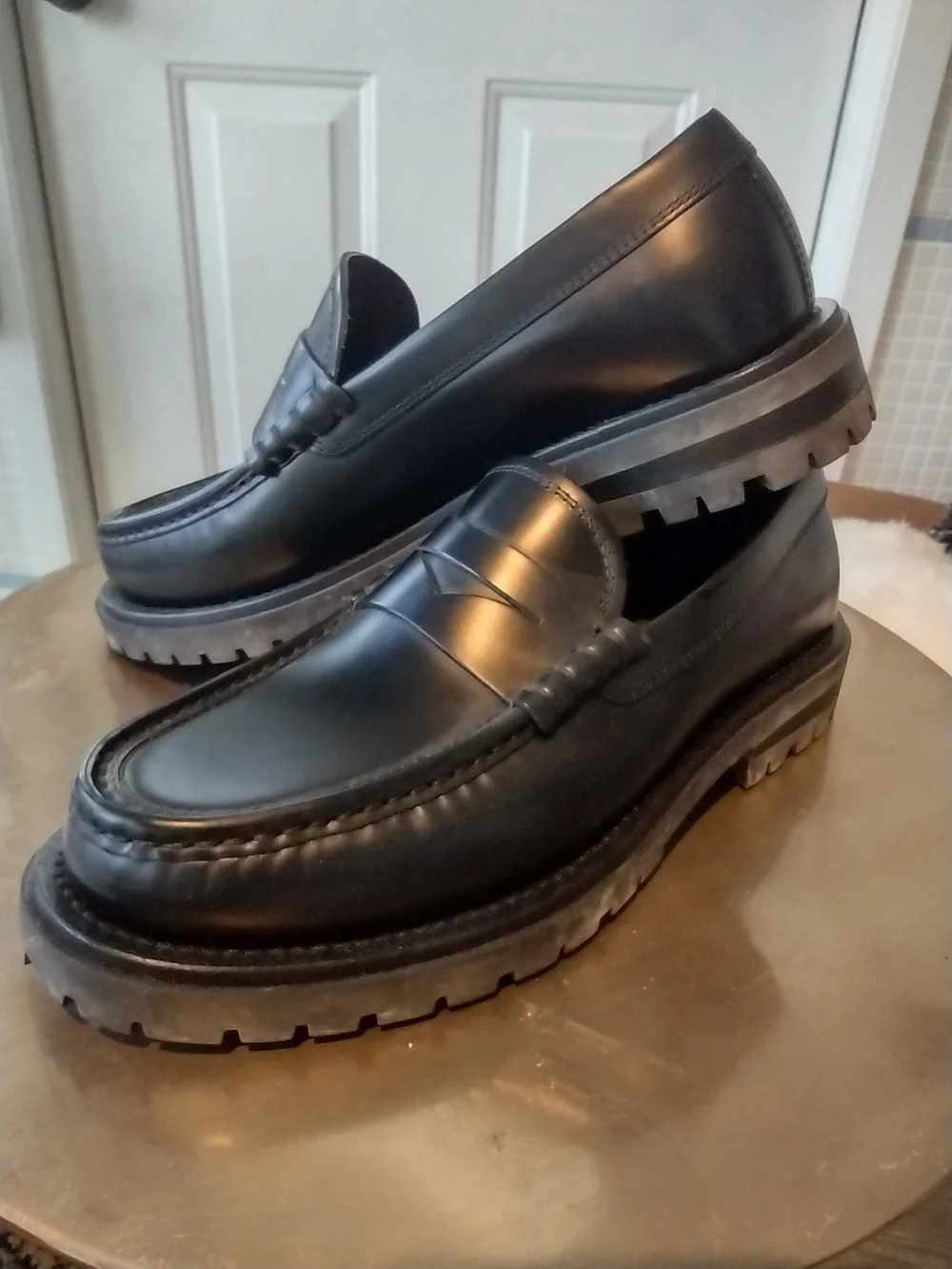 Massimo Dutti sleek black